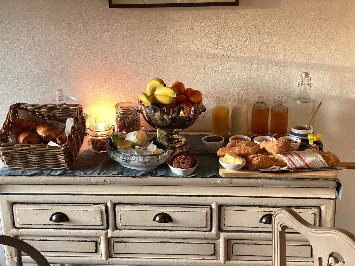 Domaine Du Tafiart Bed & Breakfast Sarron Eksteriør bilde