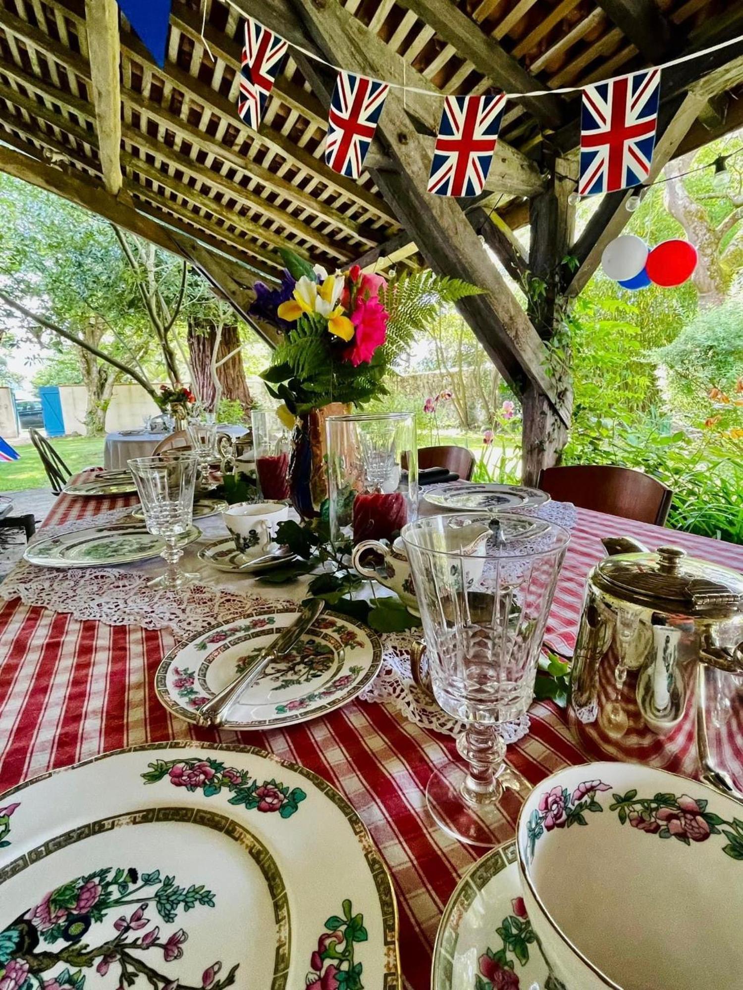 Domaine Du Tafiart Bed & Breakfast Sarron Eksteriør bilde